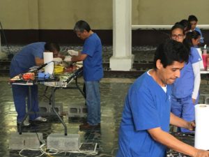 Doce veterinarios de la USAC participaron en la actividad del 7 de agosto. Foto: Carlos Rodríguez