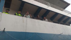 El alcalde de Ixcán, Raúl Gutiérrez, tuvo que dirigirse a la población y disculparse por su intento de duplicar su salario sin justificación. (Foto: Oswaldo Ical)