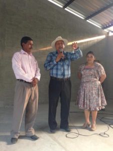 Otoniel Lima Recinos, alcalde de Nueva Concepción, Escuintla, regalará canastas navideñas. (Foto: Municipalidad de Nueva Concepción)