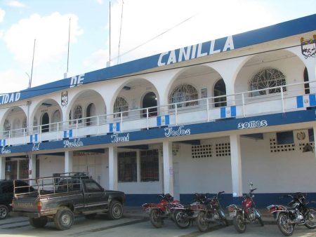 El concejo municipal está integrado por siete personas que llegaron con Lider, dos con el PP y uno con la UNE.