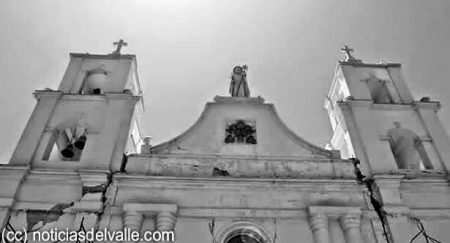 La catedral tras los terremotos de 2012 y 2014. Foto: Noticias del Valle.
