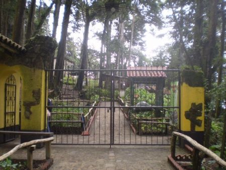 La municipalidad y el Inguat financiarán la obra en "Senderos de Alux". / Foto: Facebook.