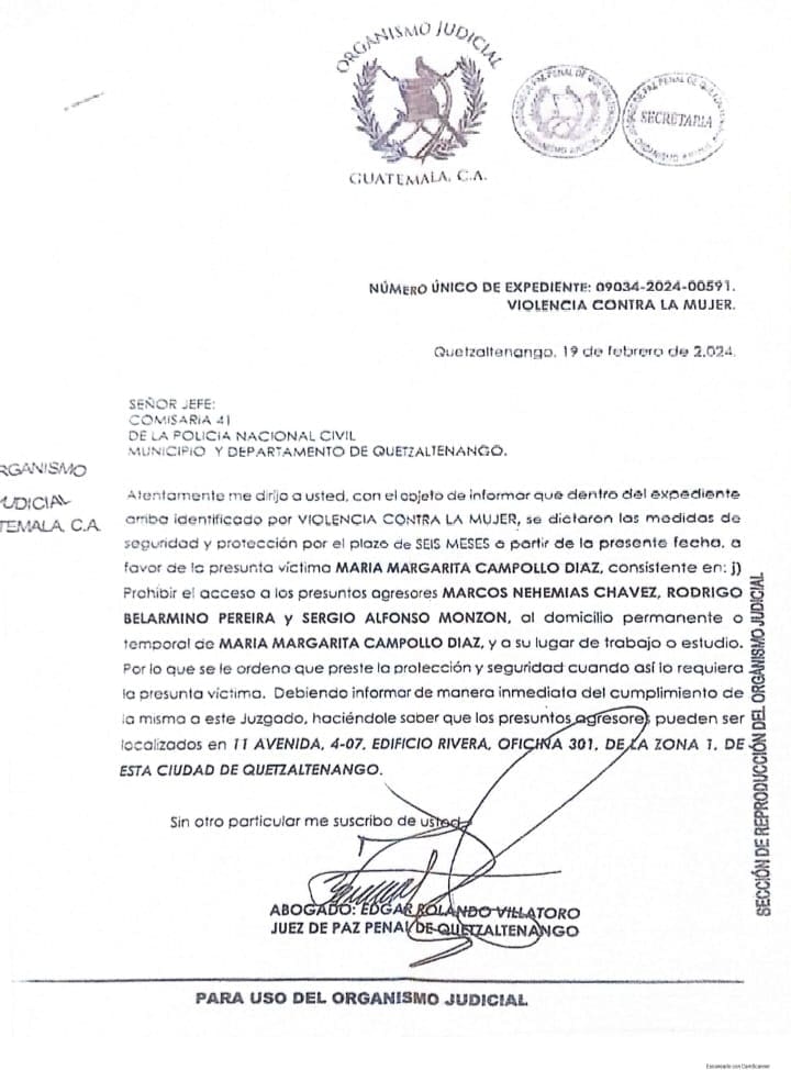 Copia de la orden del jueza que le prohibe a los tres concejales de SBX ingresar a la municipalidad de Quetzaltenango.