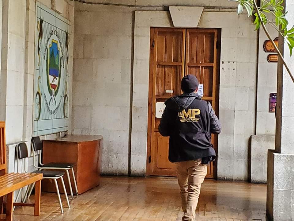 Marvin Cifuentes es asistente del alcalde de Quetzaltenango. Tiene tres denuncias por agresión sexual a empleadas de la municipalidad.