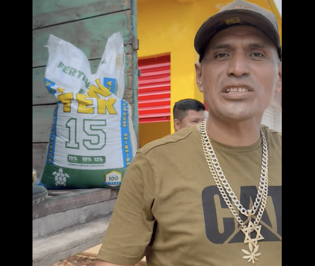 Su nuevo trabajo está en las redes sociales donde conecta con la audiencia. El exalcalde de San Pedro Carchá ahora es más famoso que cuando dirigió su municipio.
