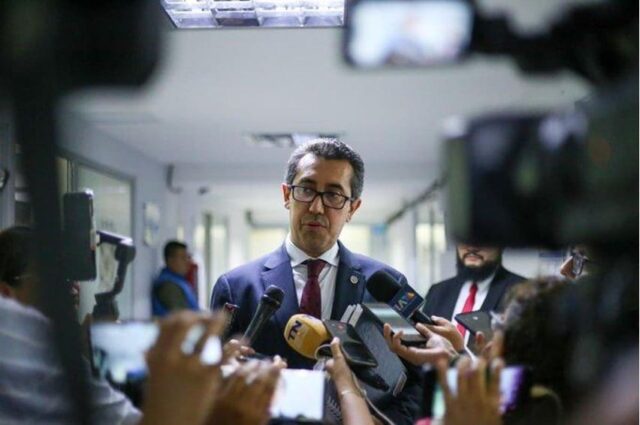 Al consultar a técnicos del Icefi y Asies, no encuentran razón por la cual el Congreso deba aprobar la extensión contemplada para Codedes en la solicitud de ampliación presupuestaria. 
