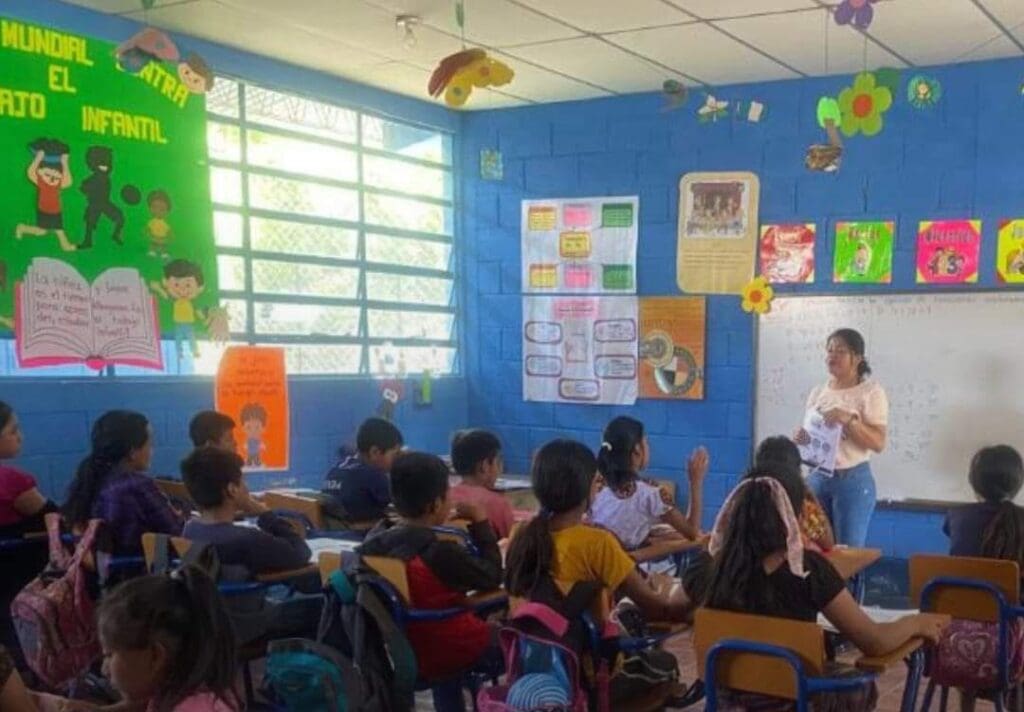 La población más afectada son niños en edad escolar. Por departamento, Jutiapa ocupa el primer lugar de contagios, por municipios es Coatepeque, Quetzaltenango.