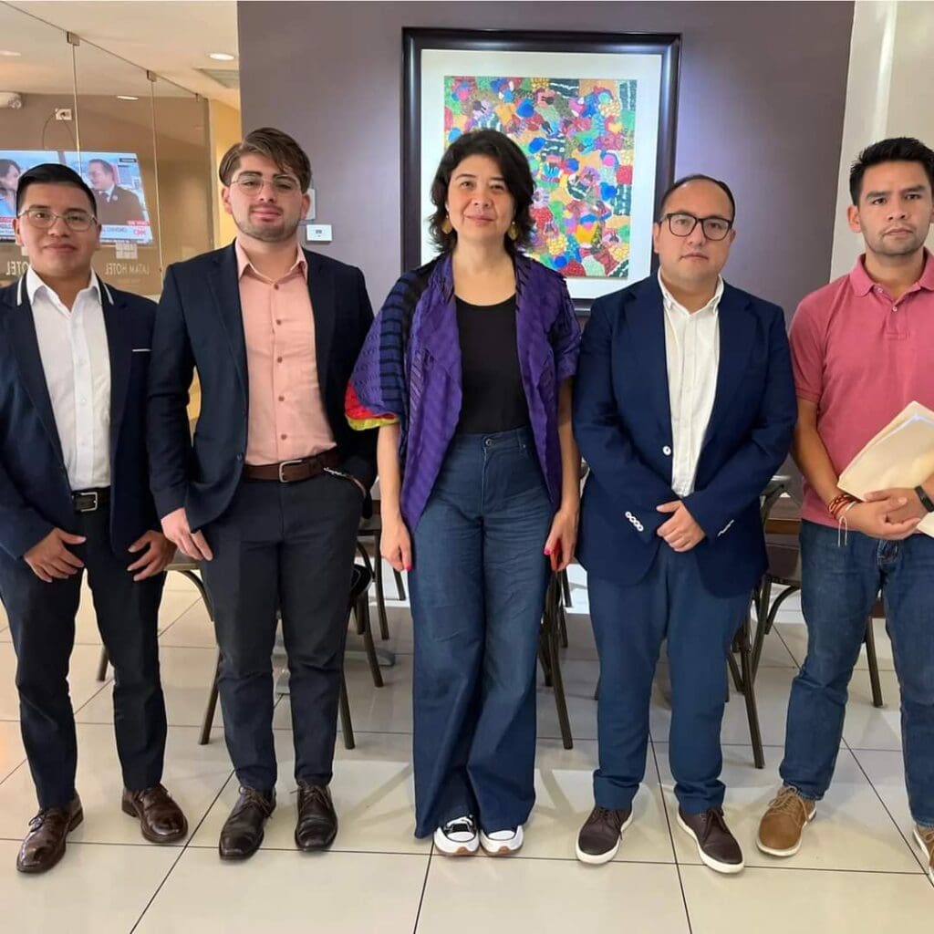 La Corte de Constitucionalidad recibió una apelación de parte de los concejales de SBX que busca revocar el amparo provisional de la Sala Cuarta de Quetzaltenango, que les impide integrarse. 