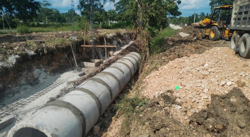 En Petén y Puerto Barrios hay comunidades afectadas por las lluvias. En Huehuetenango y San Marcos se preparan para recibir frentes fríos.