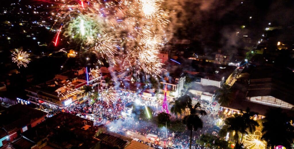 La Cruz Roja hace una serie de recomendaciones que van más allá de la manipulación de la pólvora las cuales también deben aplicarse a la instalación de los festivales navideños.