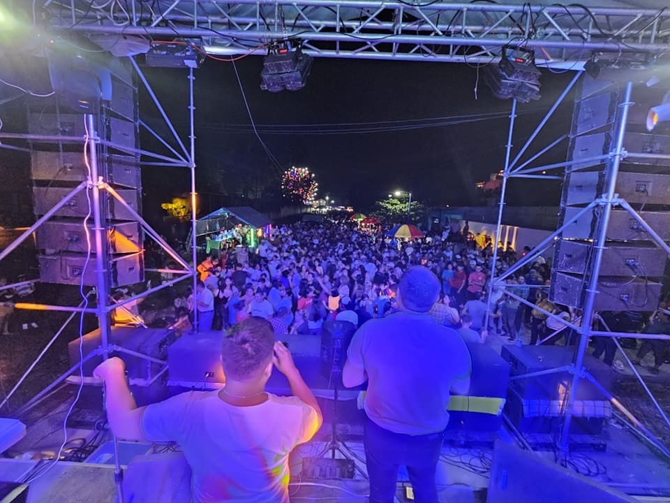 Presentación de grupo musical en la Feria de Nueva Concepción, Escuintla. Foto: municipalidad.