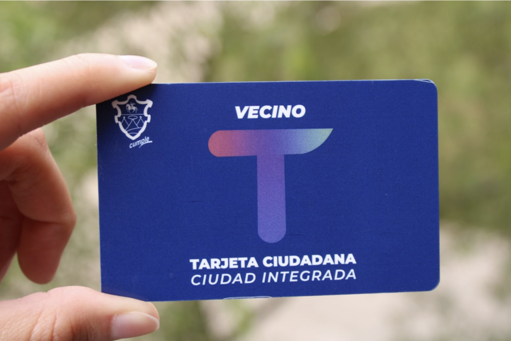 Existen tres tipos de tarjeta a las que puedes optar según lo requieras para abordar el Transmetro y TuBus. 