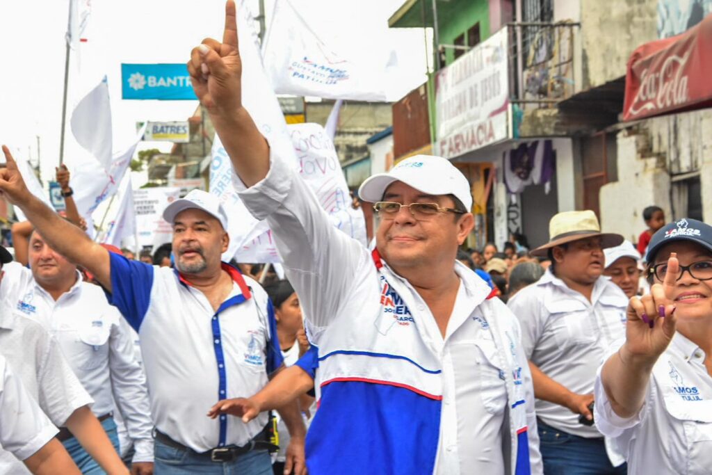 Caminata de apertura de campaña del partido Vamos en el municipio de Patulul.