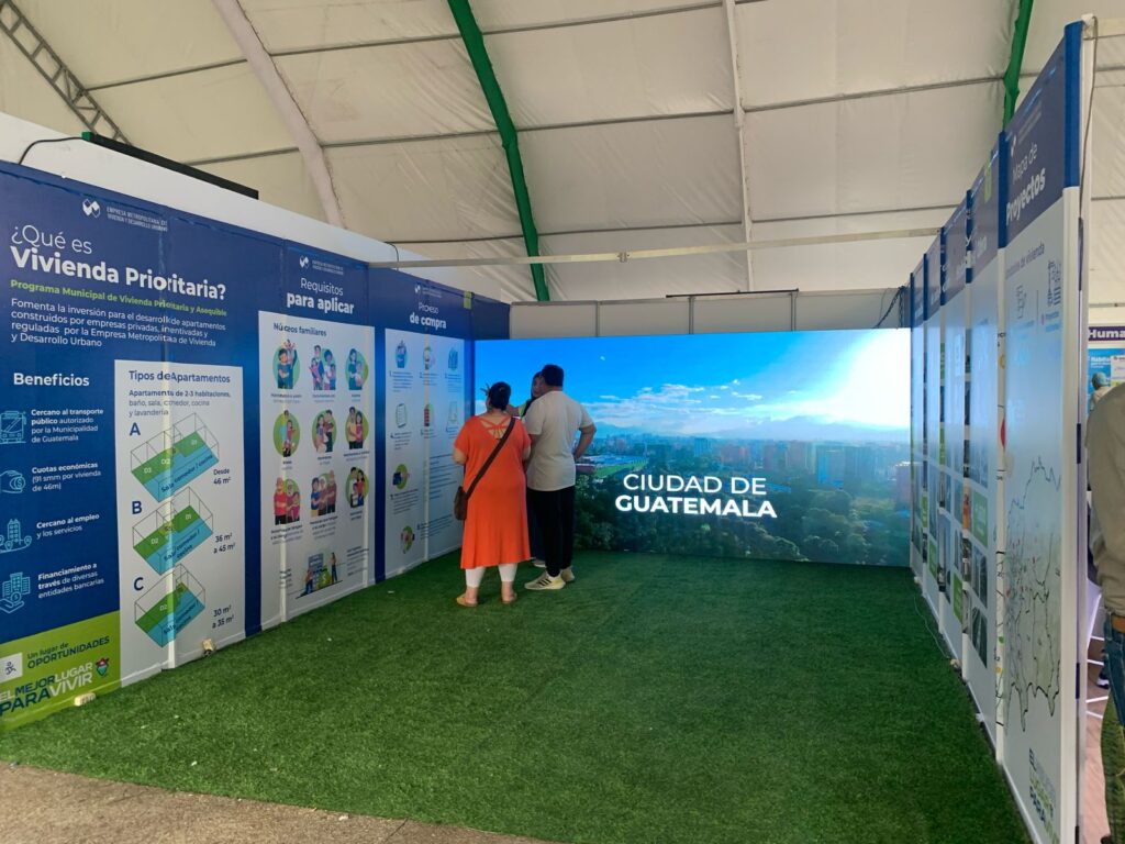 La ExpoMuni Vivienda promueve opciones de apartamentos cercanos a los sistemas de transporte que circulan en la ciudad, los de TuBus, Transmetro, Aerómetro y Transurbano. 