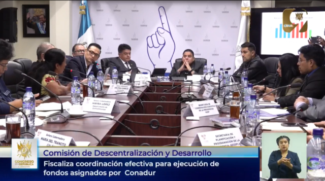 La gobernadora de Totonicapán fue citada en el Congreso de la República por llevar 0 % de ejecución, al día siguiente, el Codet registró traslado de fondos.
