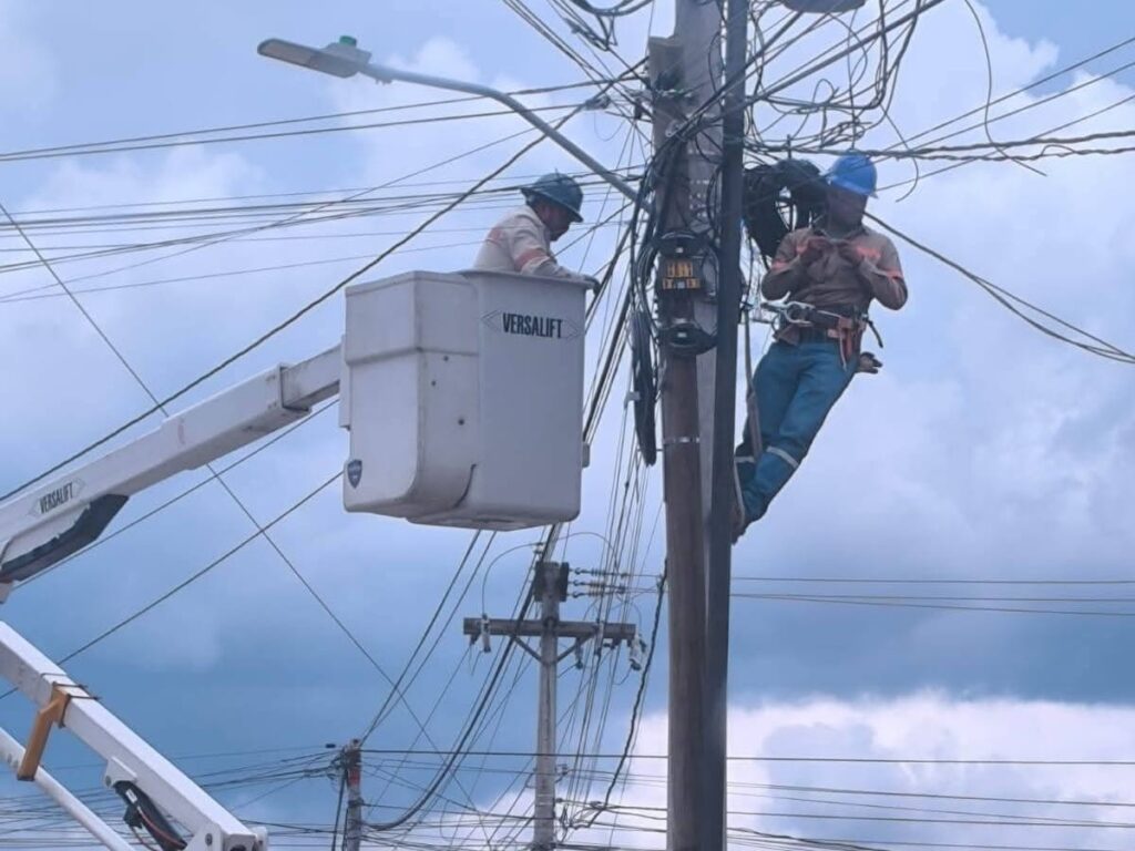 Los vecinos de Quetzaltenango pagan una de las tarifas más bajas por el servicio. Foto: Mirna Alvarado.