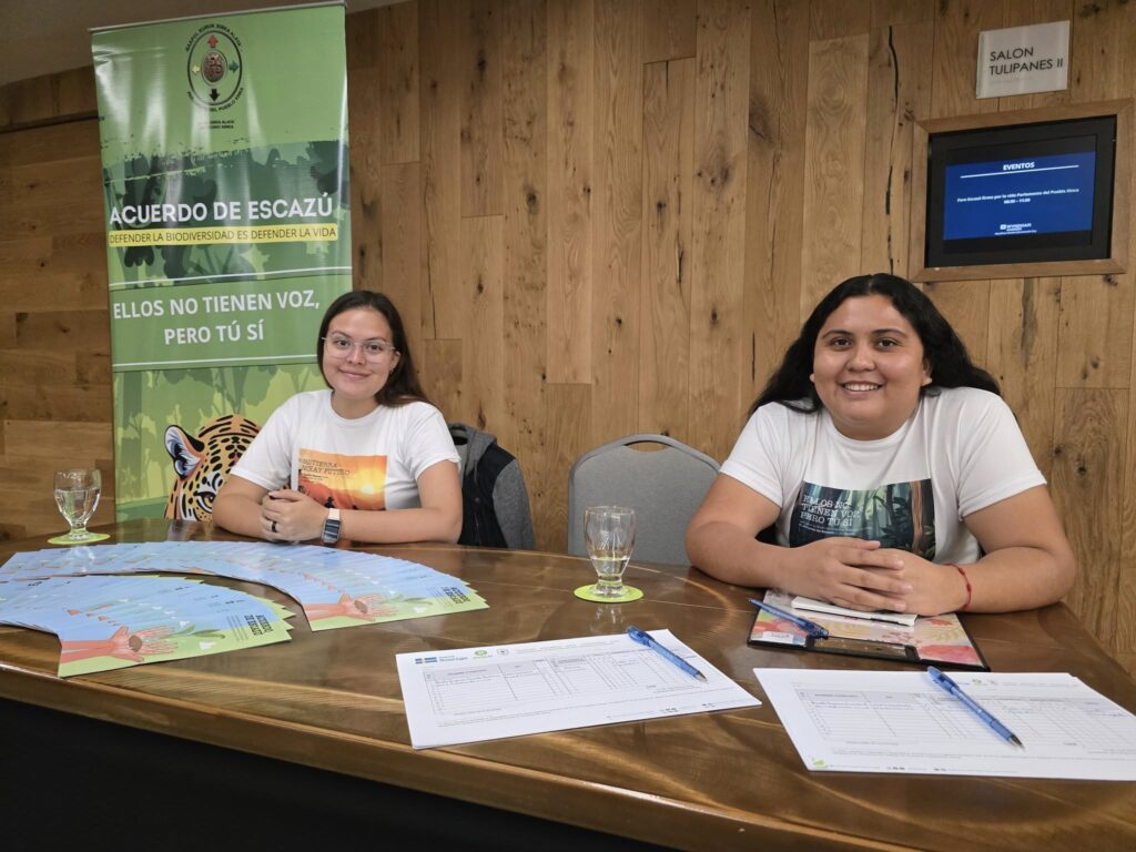 Jóvenes xinkas participan en un foro para promover el Acuerdo de Escazú. Foto Parlamento Xinka