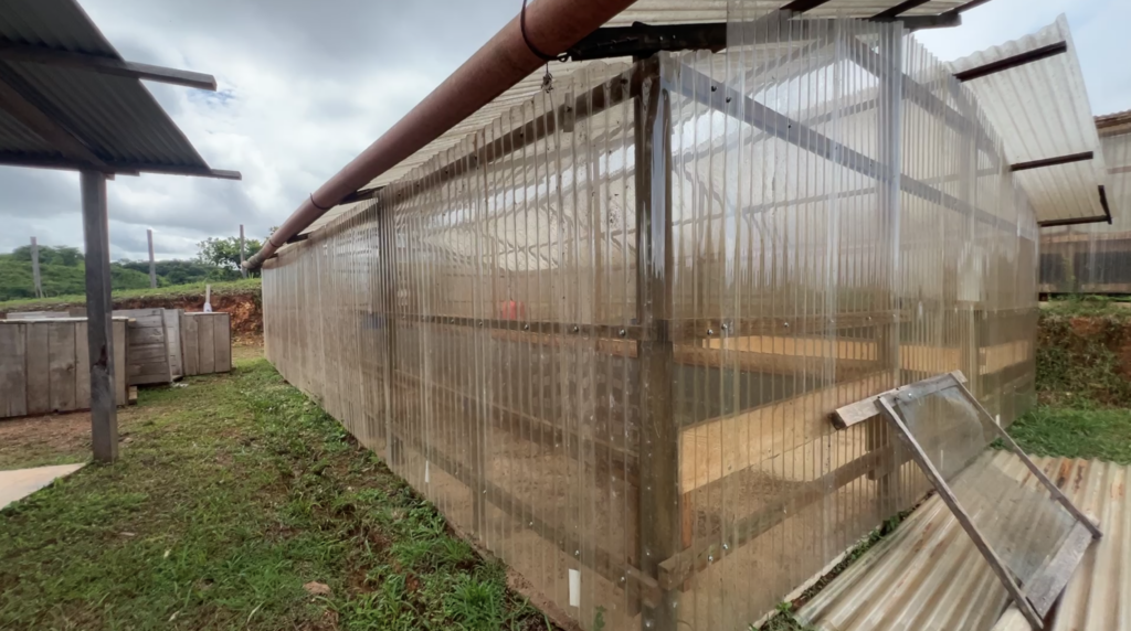 Infraestructura de la asociación Aj Adesmi para procesar el cacao.