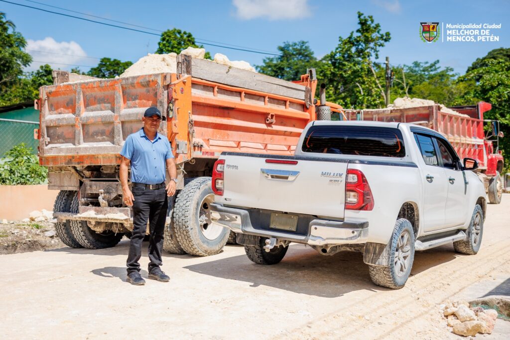 La municipalidad de Melchor de Mencos, Petén, adjudicó tres obras de mejoramiento de calles el mismo día con la misma junta licitadora.