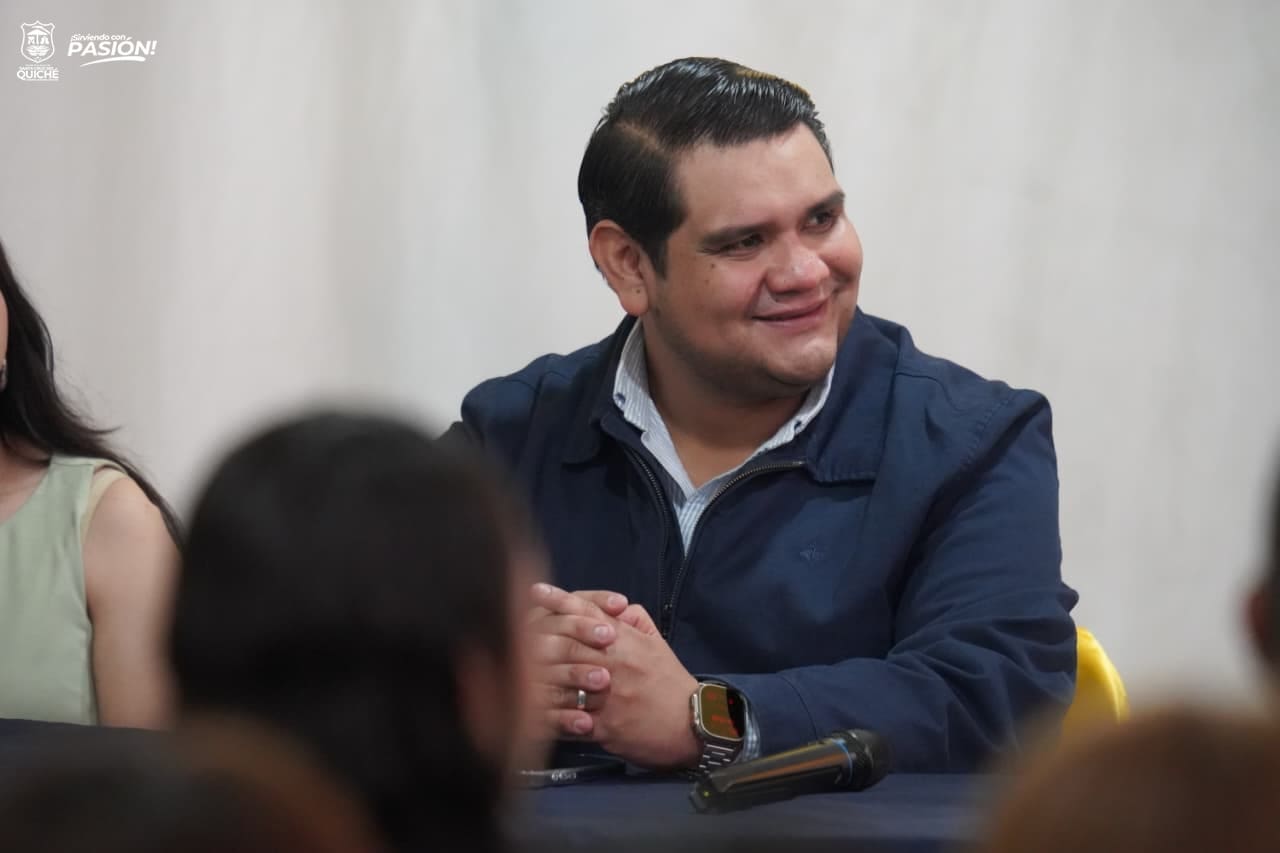 El alcalde Nery Ramírez electo por Vamos, está a la mitad de su primer período. Foto: municipalidad de Santa Cruz
