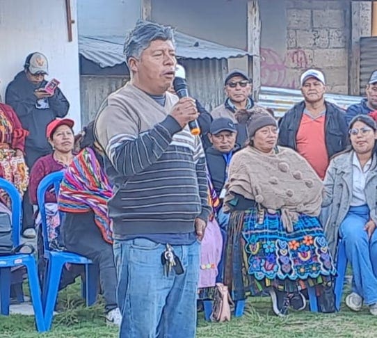 Los transportistas abandonaron la asamblea sin aceptar el acuerdo comunitario.